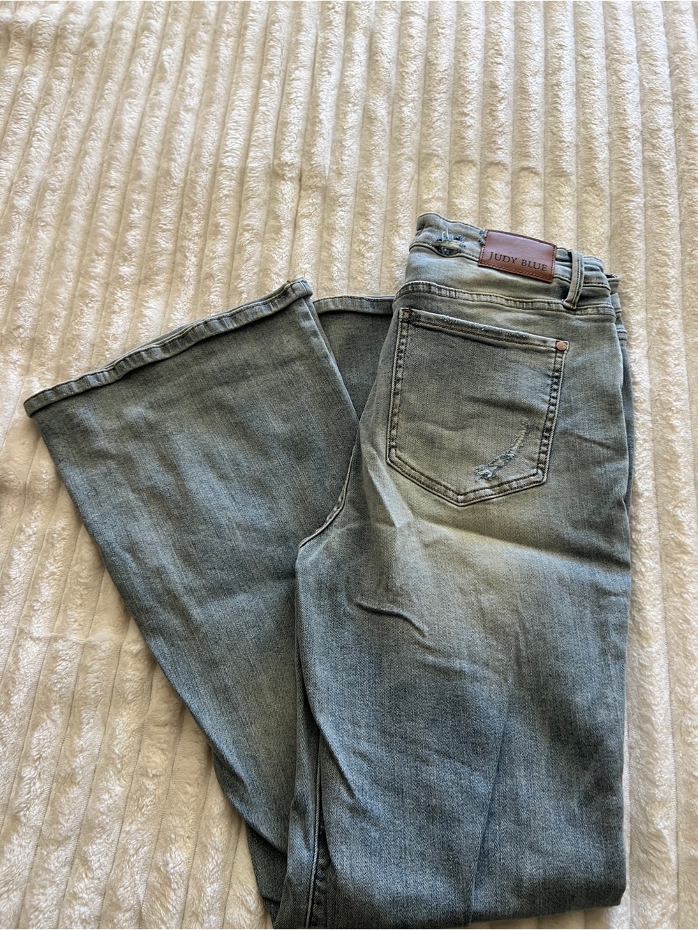 Judy Blue flare Light Wash Blue Jeans
